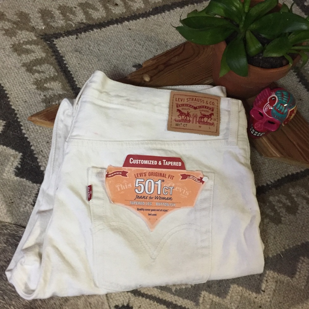 NWT Deadstock vintage Levi's tapper leg jeans